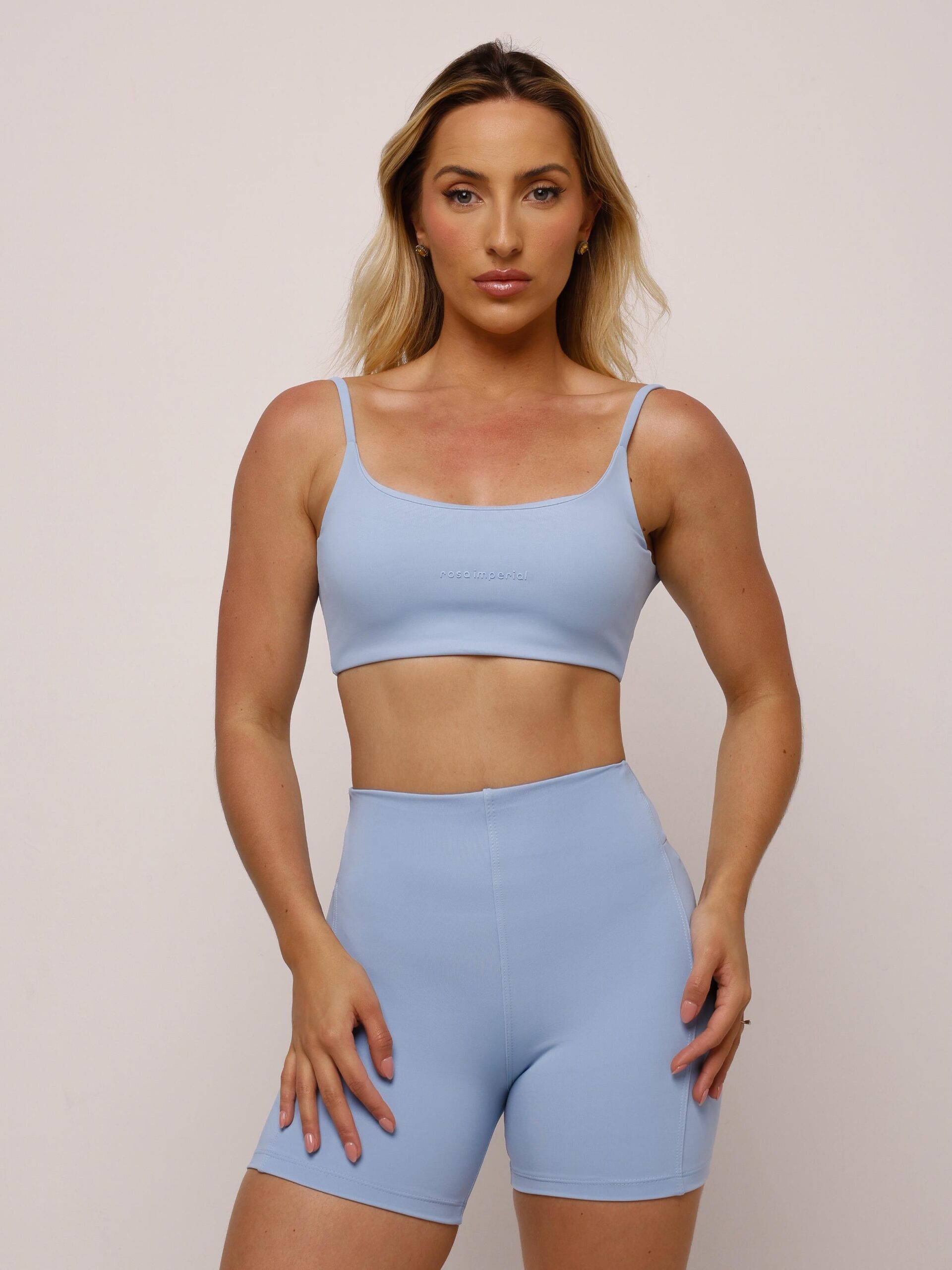 Top New Basic Azul Sky - Image 4